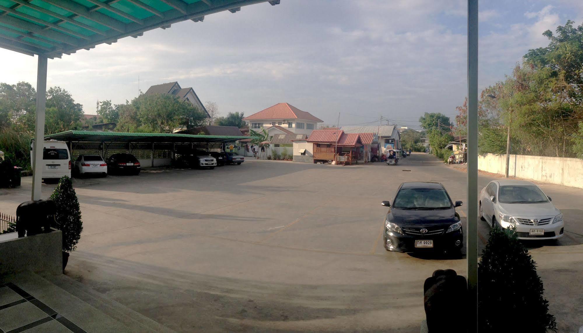 Hotel Ruan Rim Nam Roi Et Zewnętrze zdjęcie